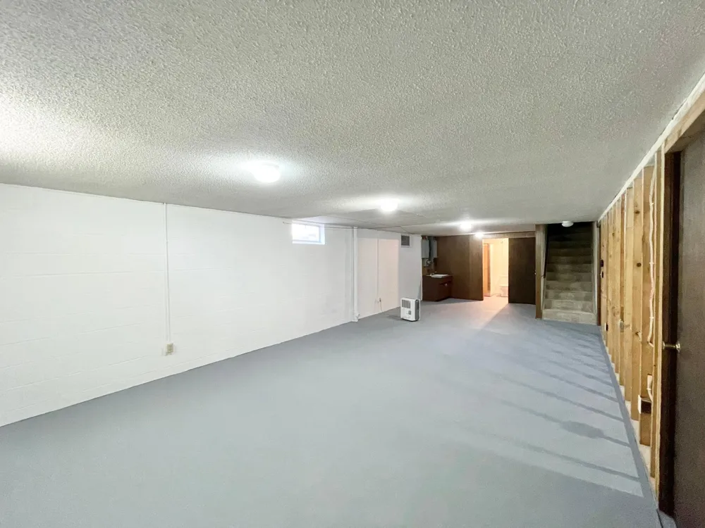 404 S Paffrath Avenue Springfield, MN 56087