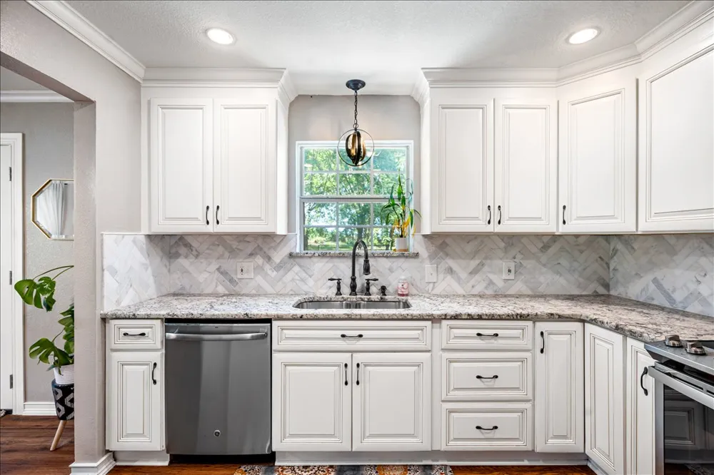 16602 S 203rd East Avenue Broken Arrow, OK 74014