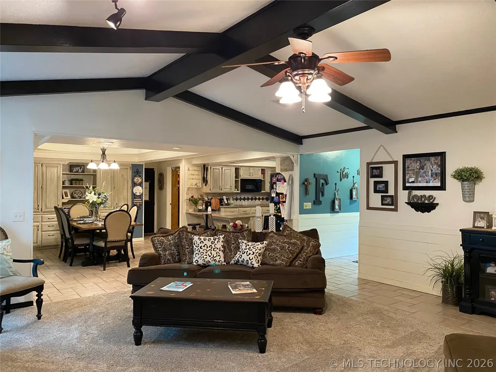 1023 Oak Sulphur, OK 73086