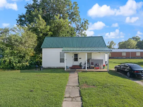 122 Church St