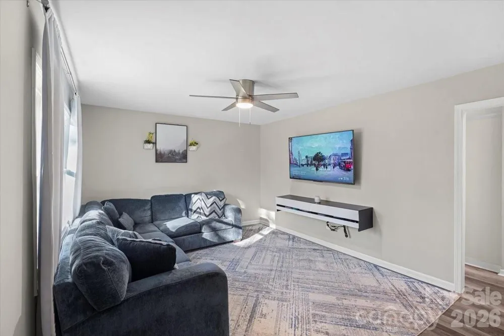 624 Dundeen Drive Gastonia, NC 28052