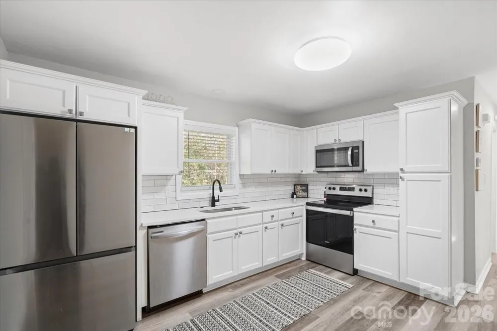 624 Dundeen Drive Gastonia, NC 28052