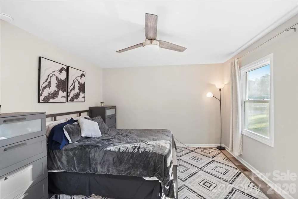 624 Dundeen Drive Gastonia, NC 28052