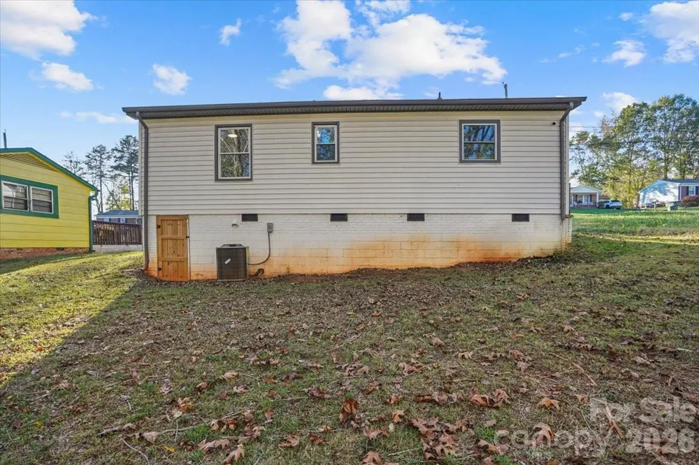 624 Dundeen Drive Gastonia, NC 28052
