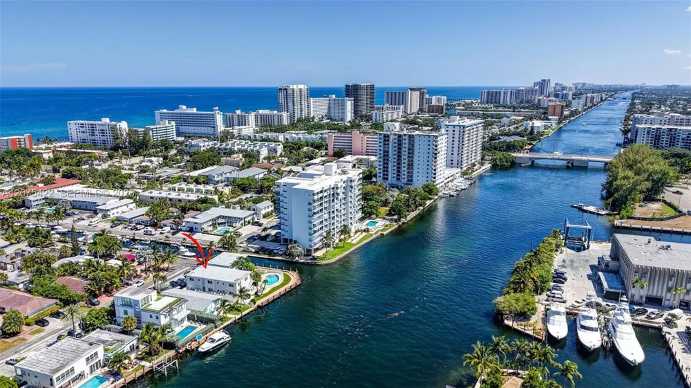 1705 Riverside Dr #2 Pompano Beach, FL 33062