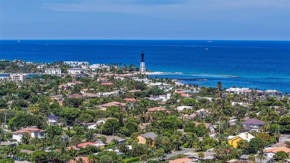 1705 Riverside Dr #2 Pompano Beach, FL 33062