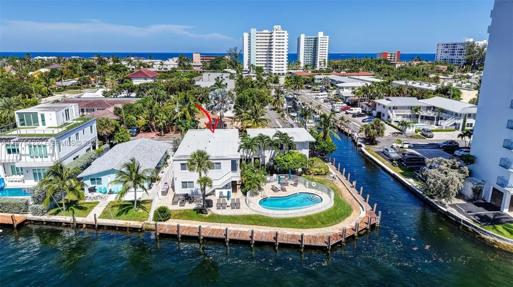 1705 Riverside Dr #2 Pompano Beach, FL 33062