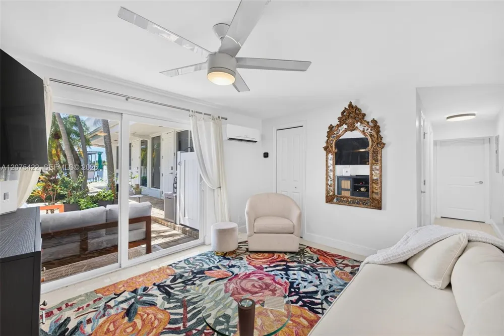 1705 Riverside Dr #2 Pompano Beach, FL 33062