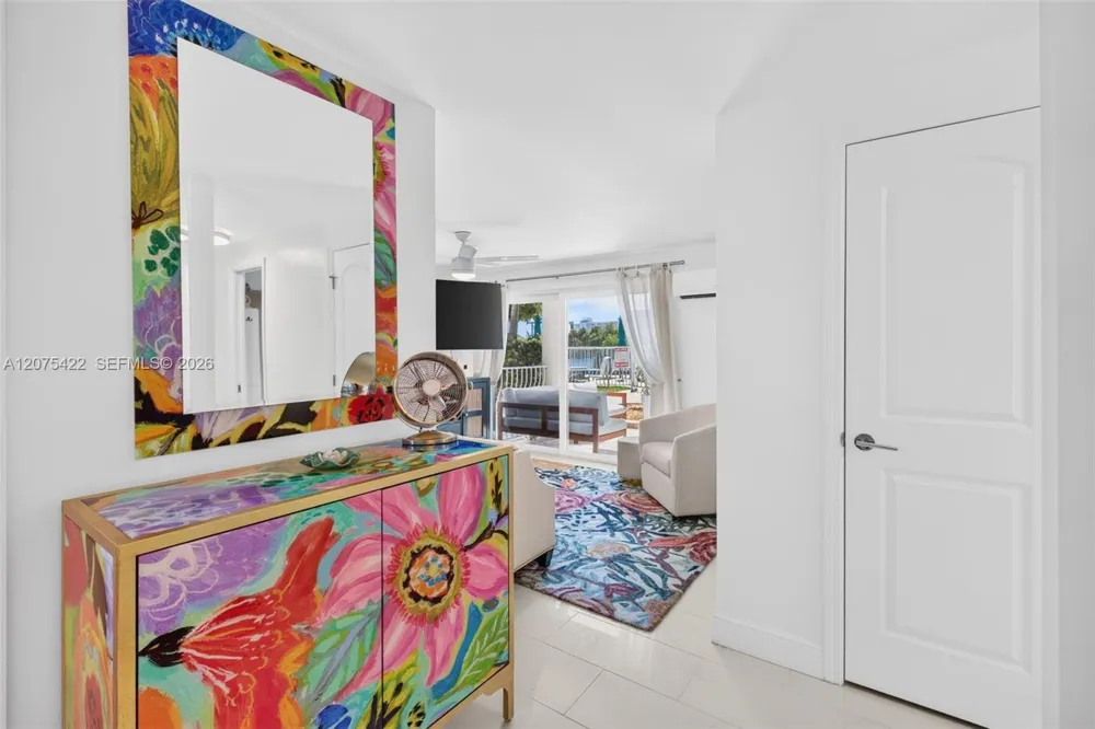 1705 Riverside Dr #2 Pompano Beach, FL 33062