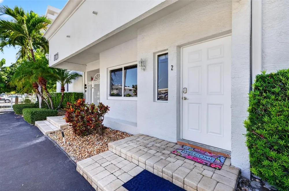 1705 Riverside Dr #2 Pompano Beach, FL 33062