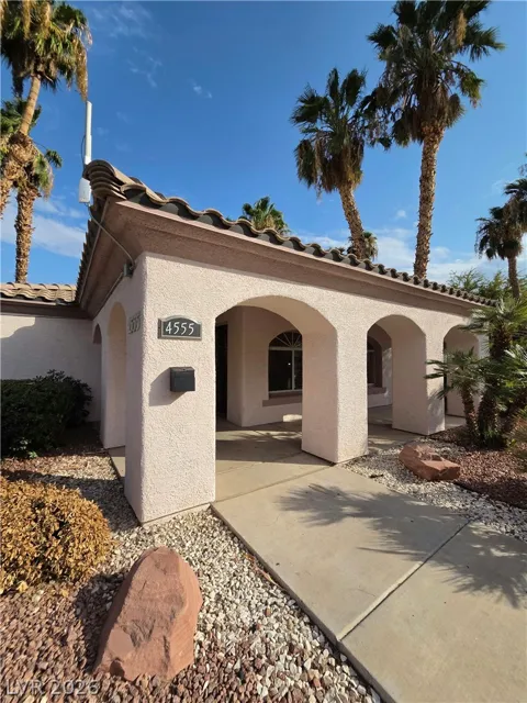 4555 E Sahara Avenue #274