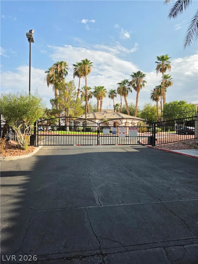 4555 E Sahara Avenue #274 Las Vegas, NV 89104