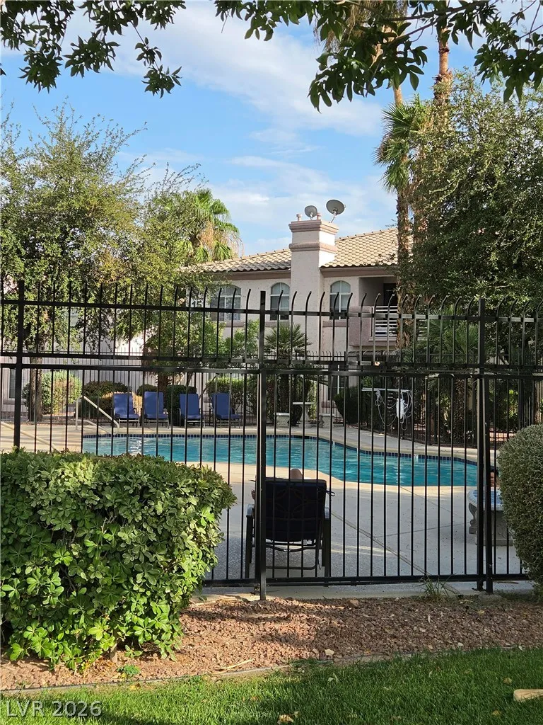 4555 E Sahara Avenue #274 Las Vegas, NV 89104