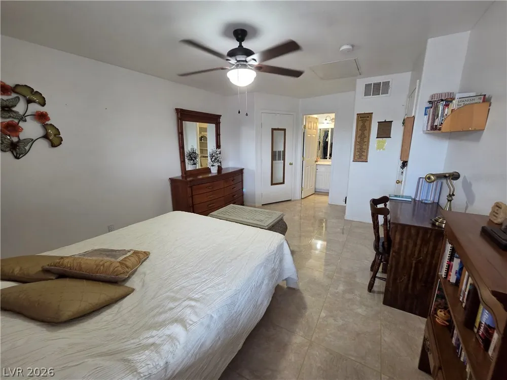 4555 E Sahara Avenue #274 Las Vegas, NV 89104