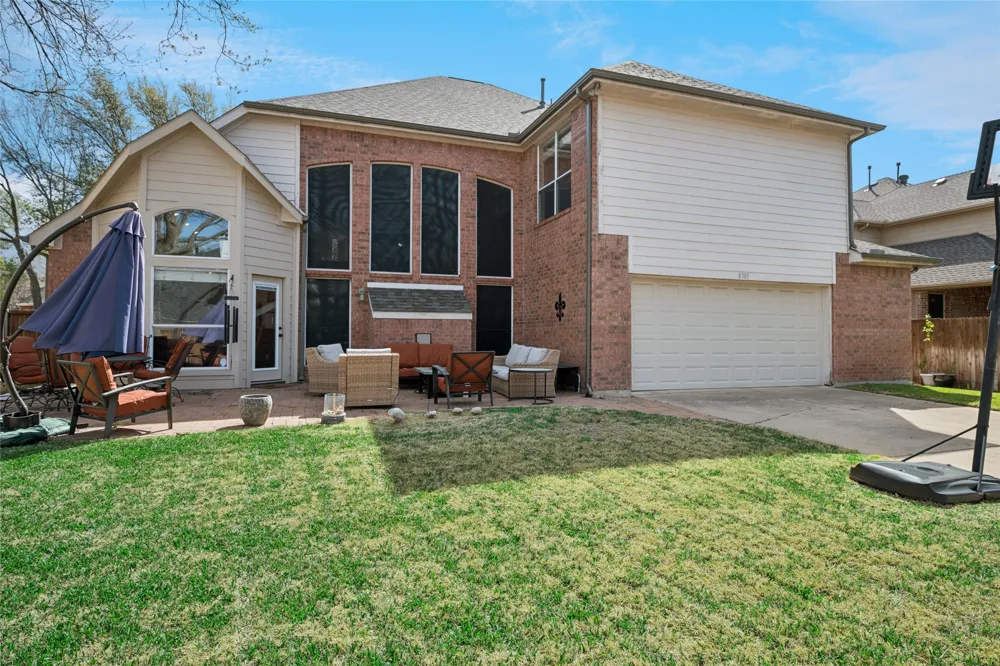 8301 Bartley Circle Plano, TX 75025