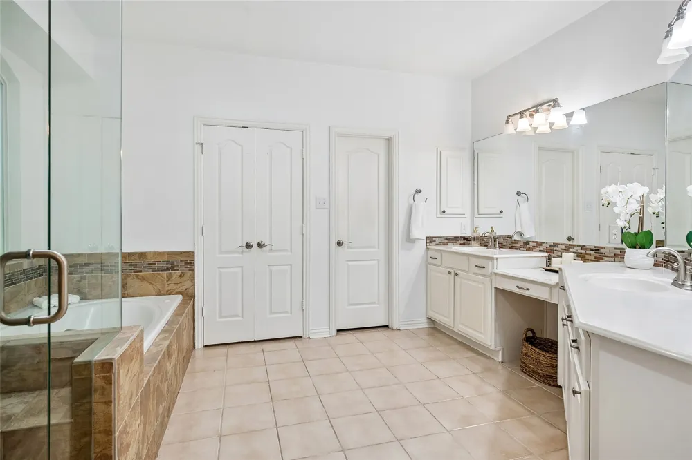 8301 Bartley Circle Plano, TX 75025