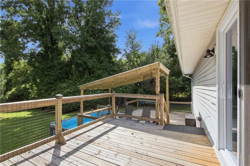 65 Tradewinds Road Cleveland, GA 30528