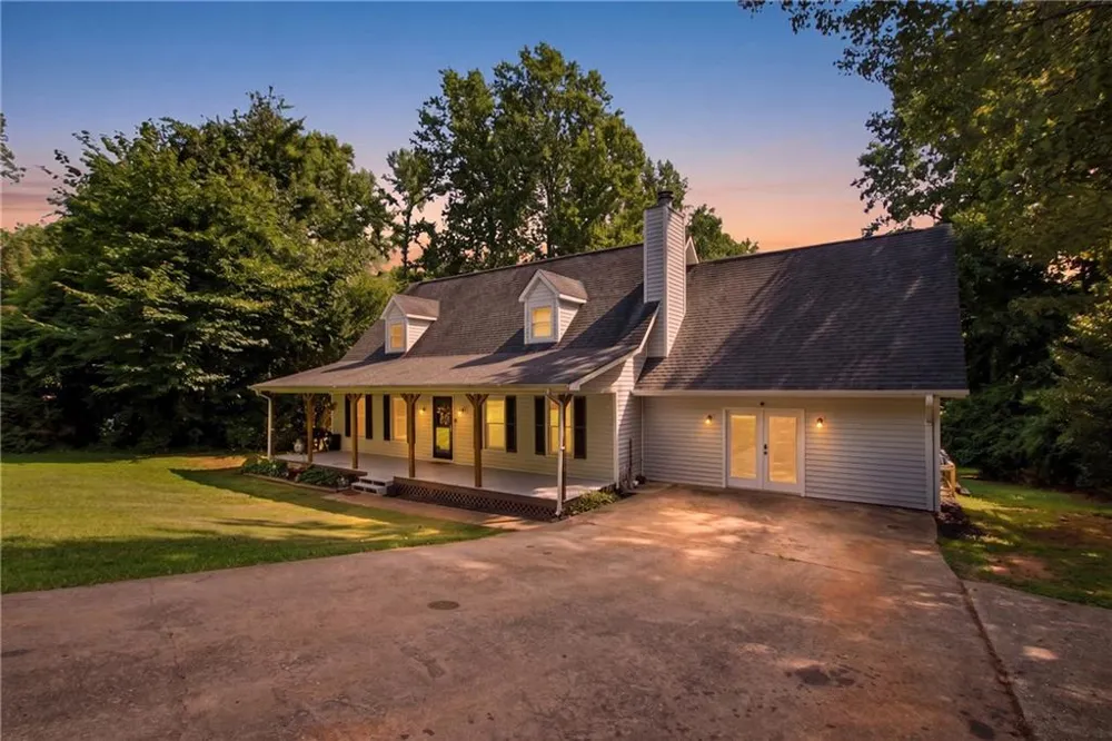 65 Tradewinds Road Cleveland, GA 30528