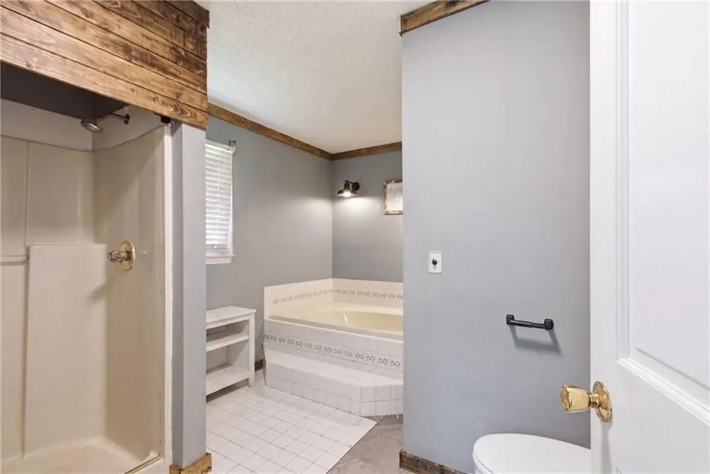 65 Tradewinds Road Cleveland, GA 30528