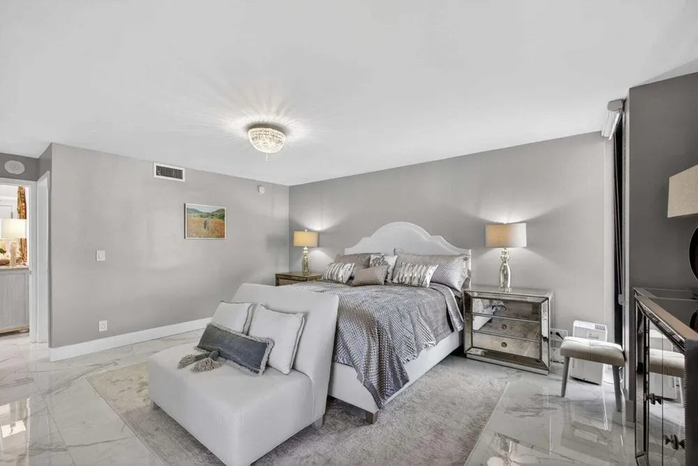 5510 OCEAN DRIVE #7B Singer Island, FL 33404