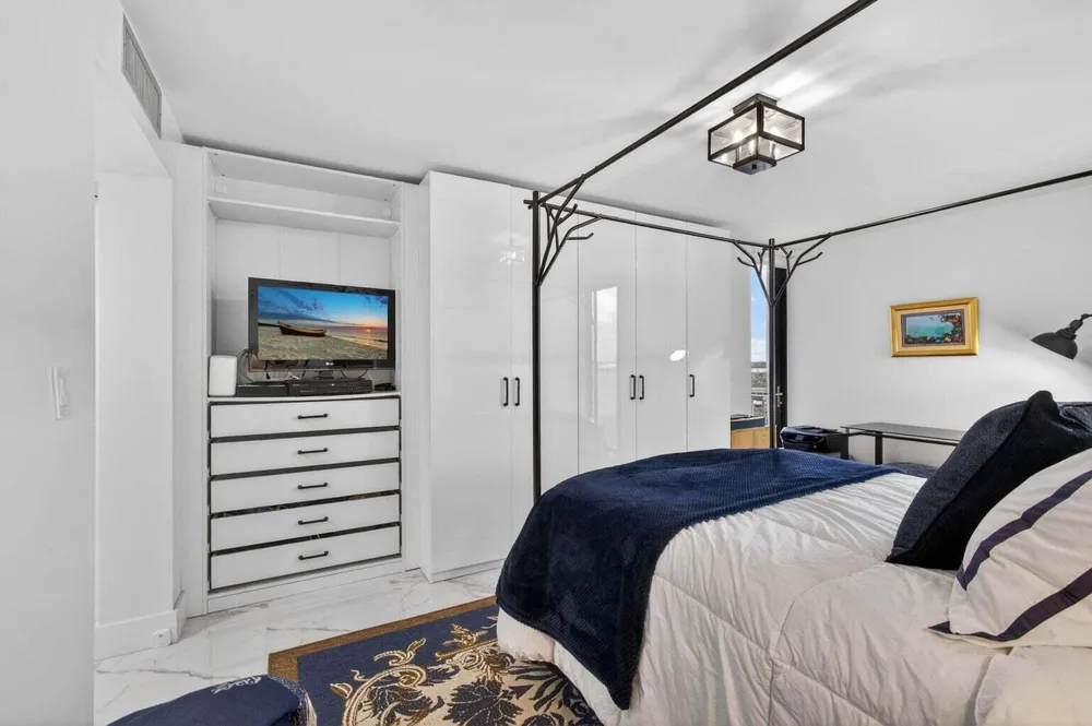 5510 OCEAN DRIVE #7B Singer Island, FL 33404