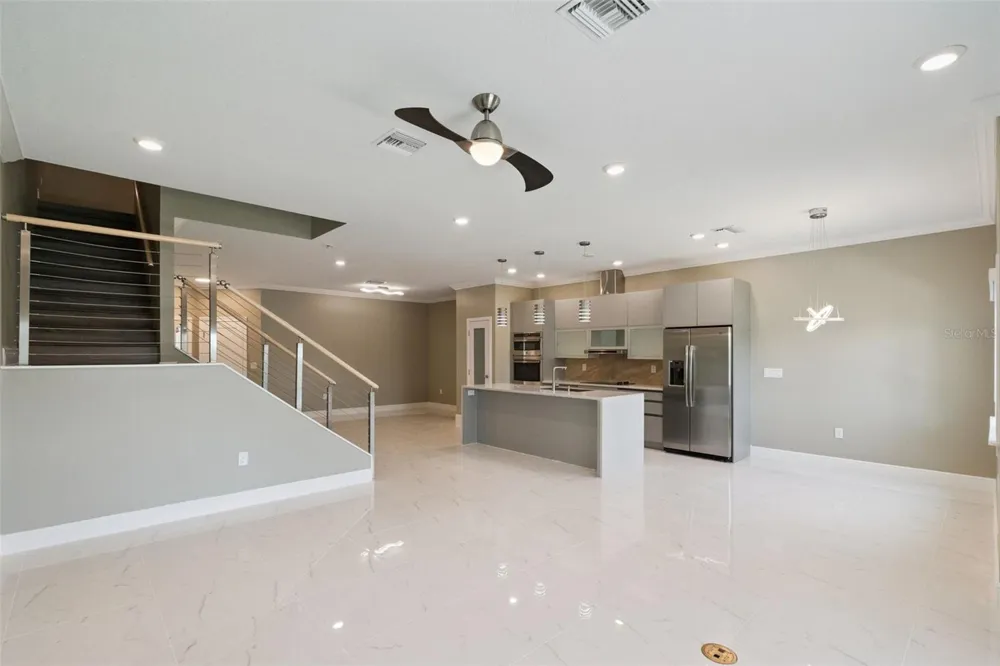 1993 GREENBRIAR TERRACE Davenport, FL 33837