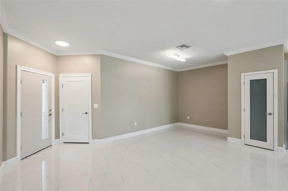 1993 GREENBRIAR TERRACE Davenport, FL 33837