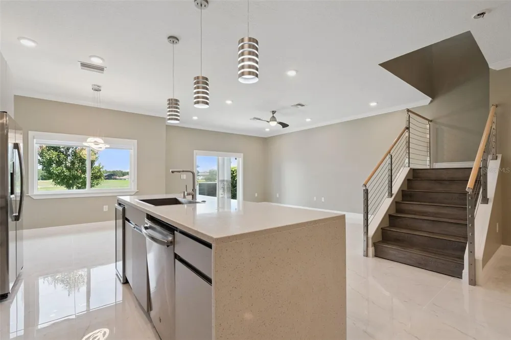 1993 GREENBRIAR TERRACE Davenport, FL 33837