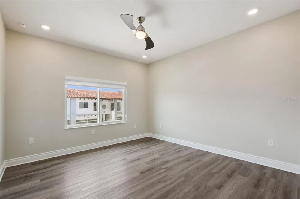 1993 GREENBRIAR TERRACE Davenport, FL 33837