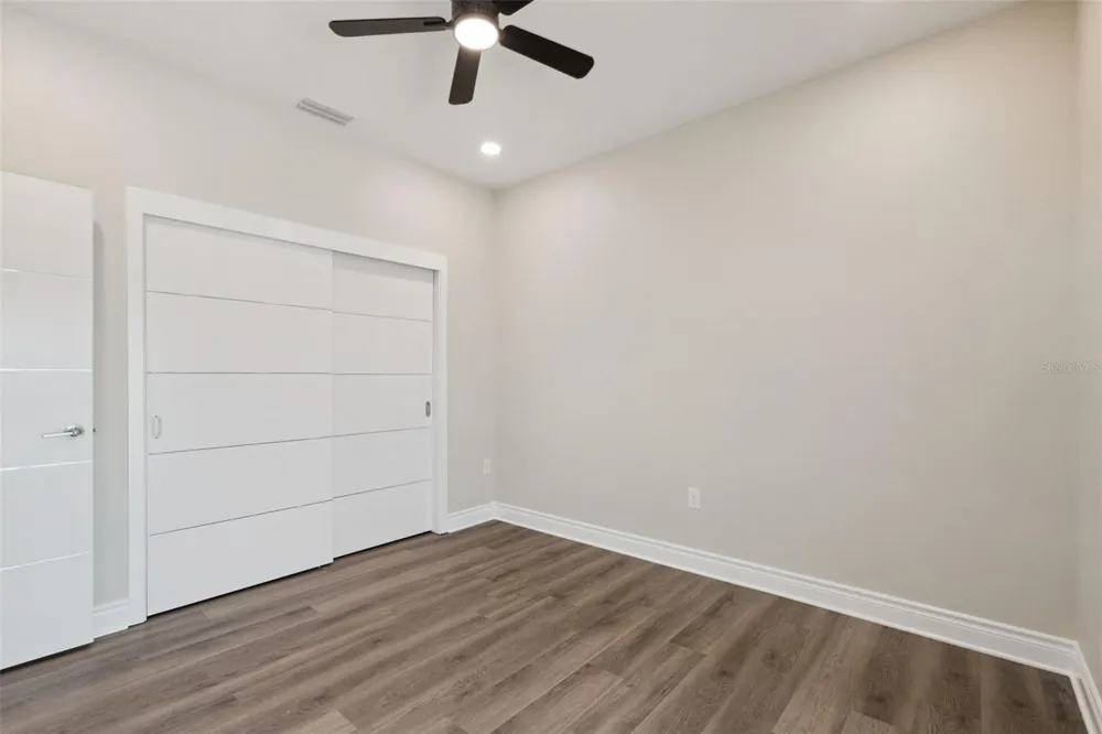 1993 GREENBRIAR TERRACE Davenport, FL 33837