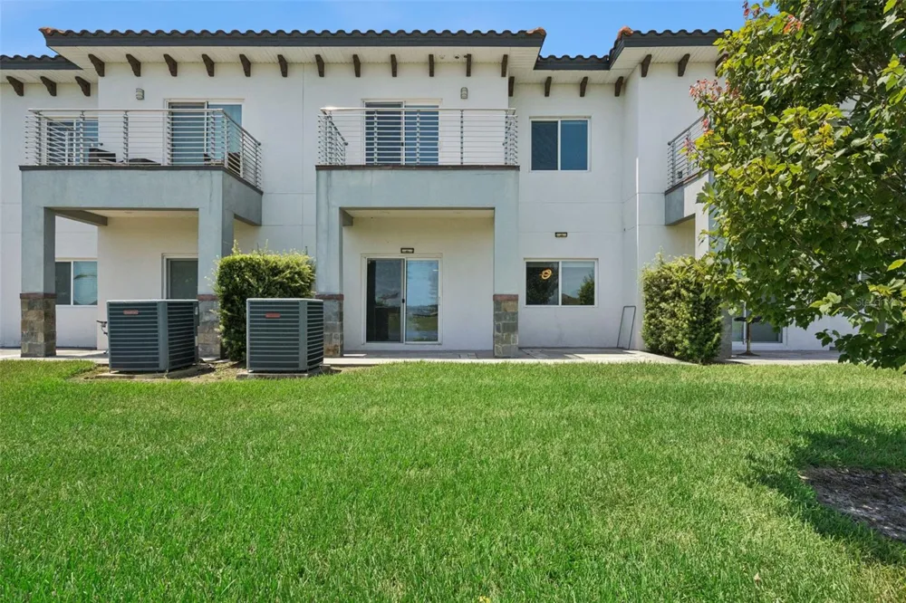 1993 GREENBRIAR TERRACE Davenport, FL 33837