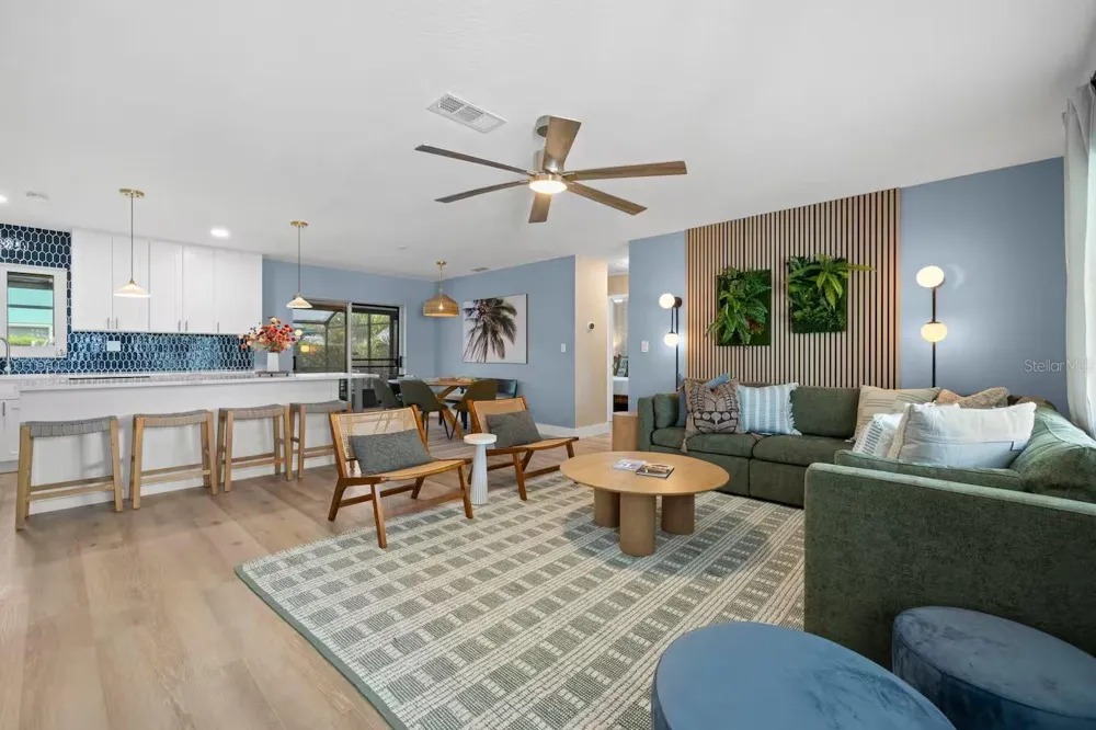 2902 23RD AVENUE W Bradenton, FL 34205