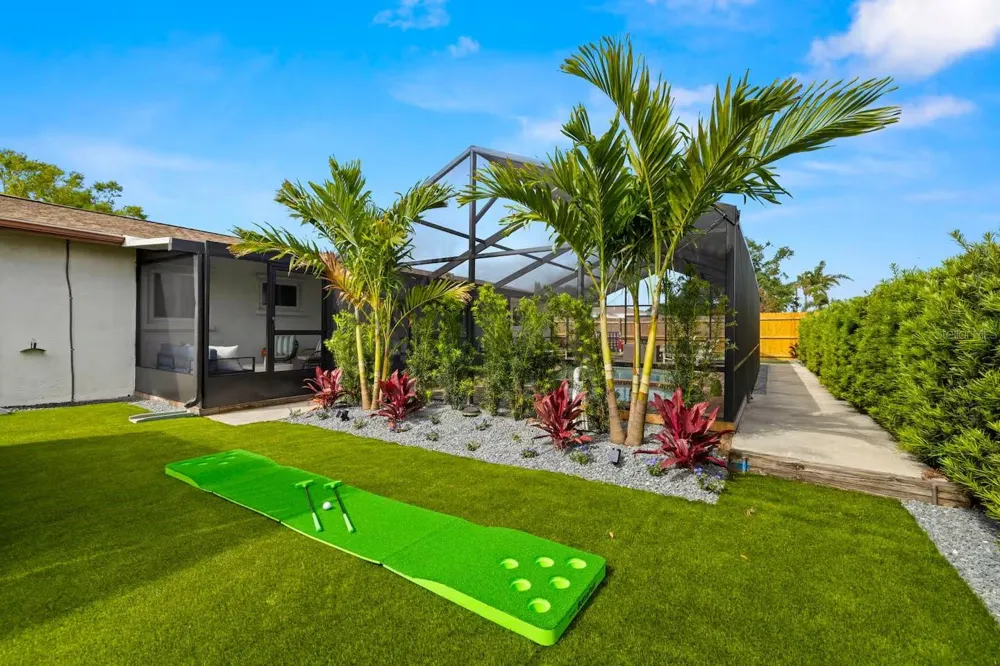 2902 23RD AVENUE W Bradenton, FL 34205