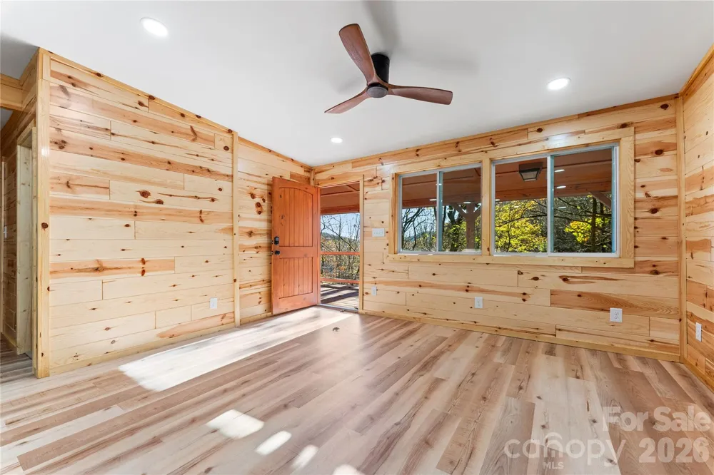 430 Long Branch Road Maggie Valley, NC 28751