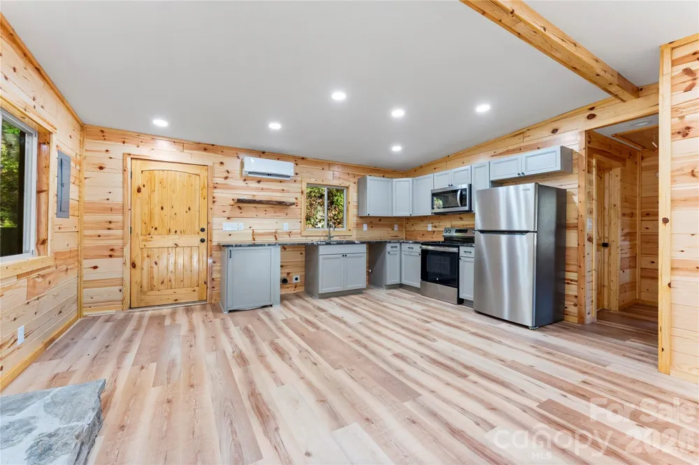 430 Long Branch Road Maggie Valley, NC 28751