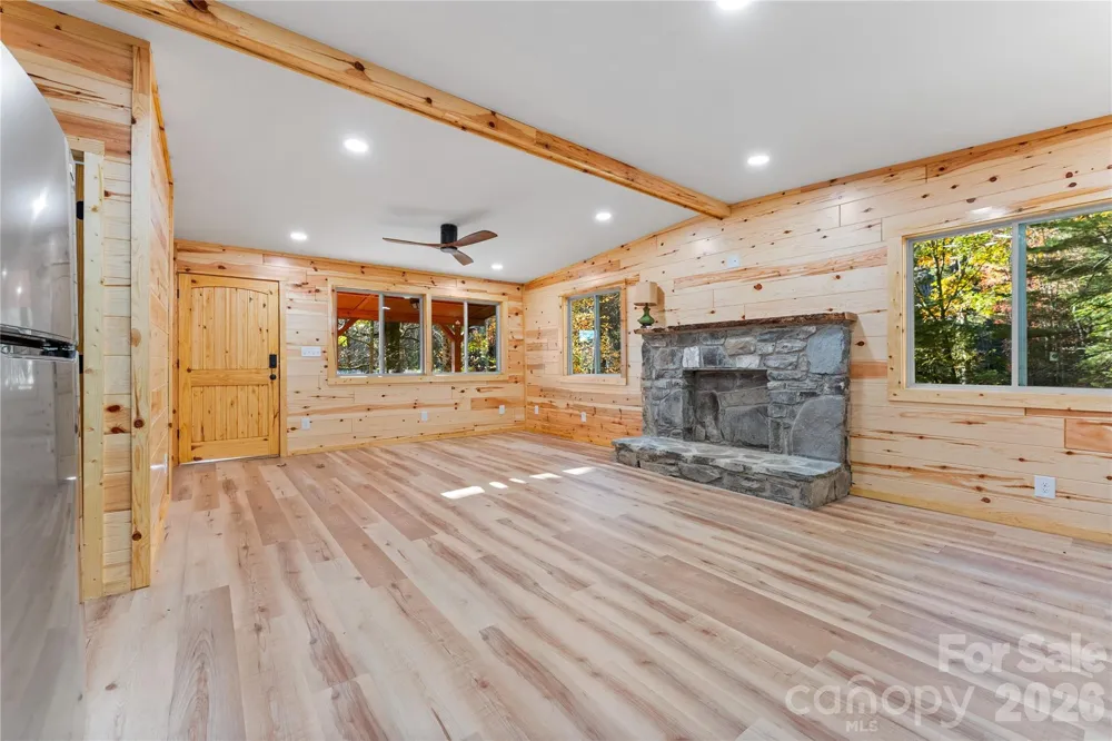 430 Long Branch Road Maggie Valley, NC 28751
