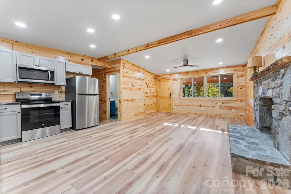 430 Long Branch Road Maggie Valley, NC 28751
