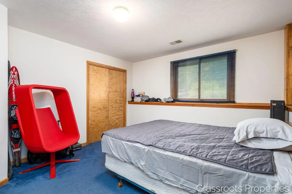 11328 56th Avenue Allendale, MI 49401