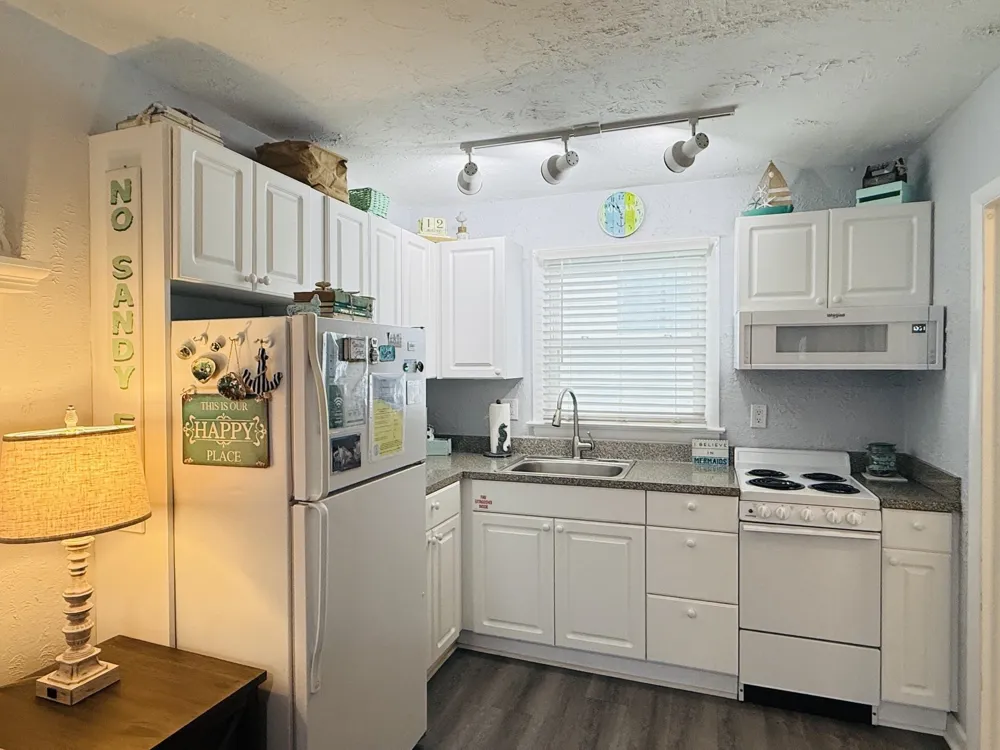 312 E Hand Avenue Wildwood, NJ 08260