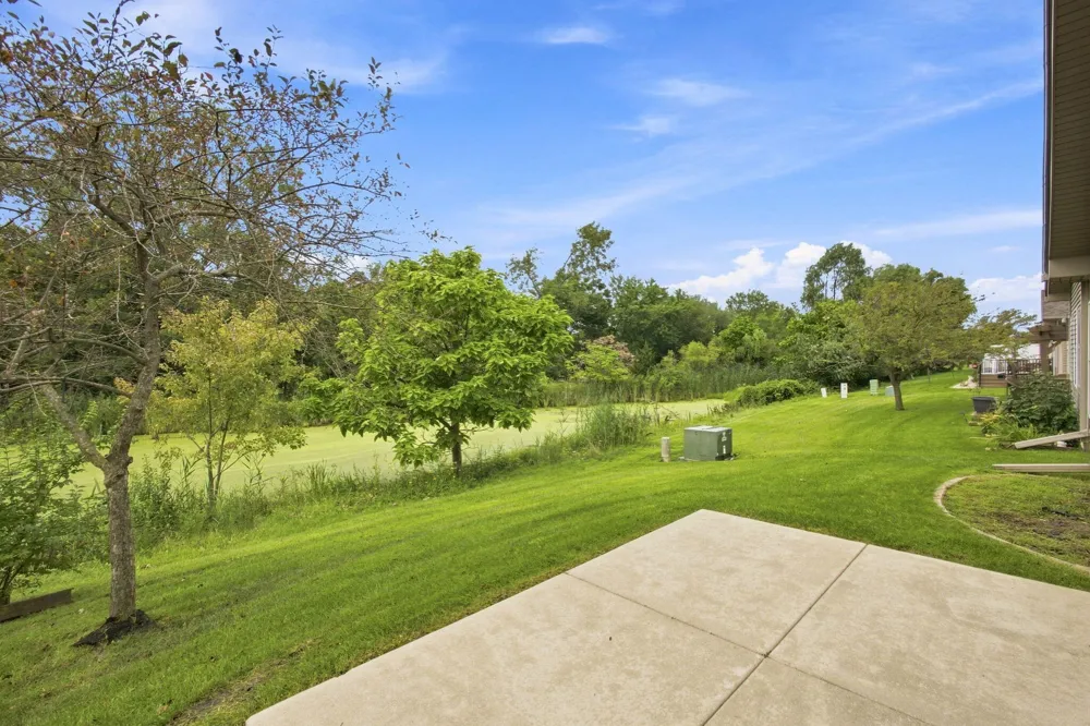 1425 Mybeck Place Crown Point, IN 46307