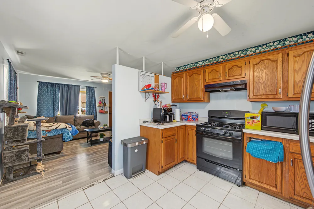 6368 Maryland Avenue Hammond, IN 46323