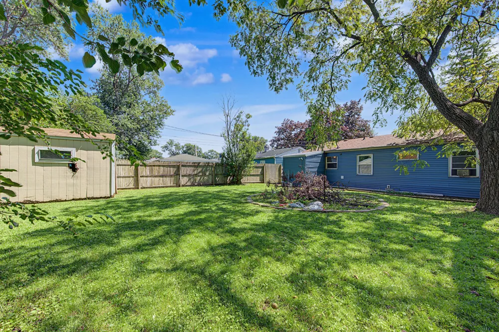 6368 Maryland Avenue Hammond, IN 46323