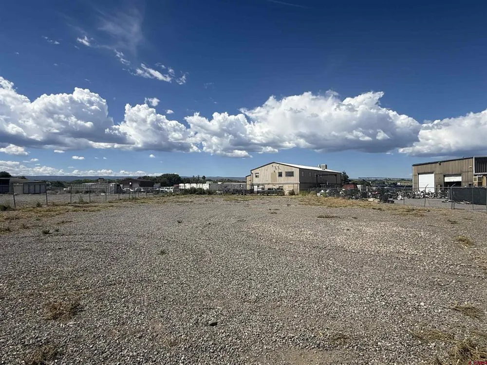 1765 & 1775 Launa Drive Montrose, CO 81401