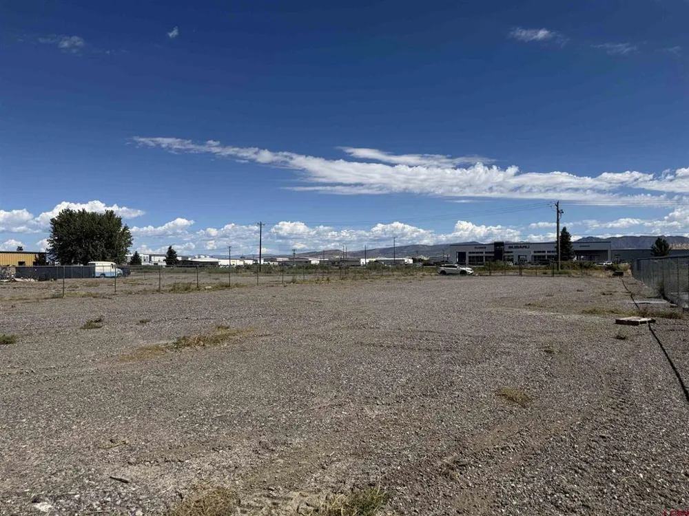 1765 & 1775 Launa Drive Montrose, CO 81401