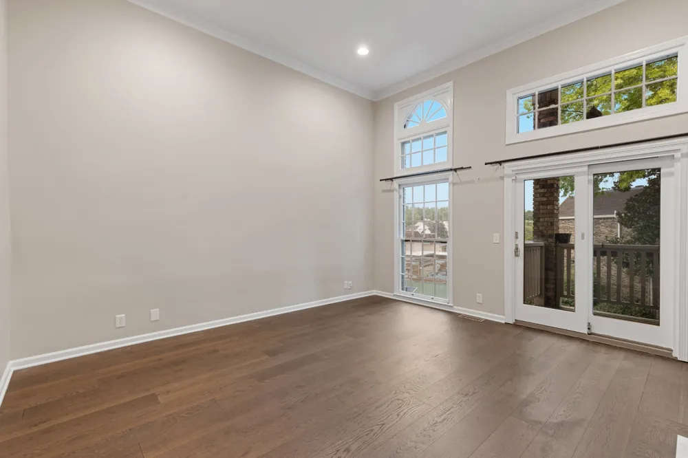 401 Bowling Ave #17 Nashville, TN 37205