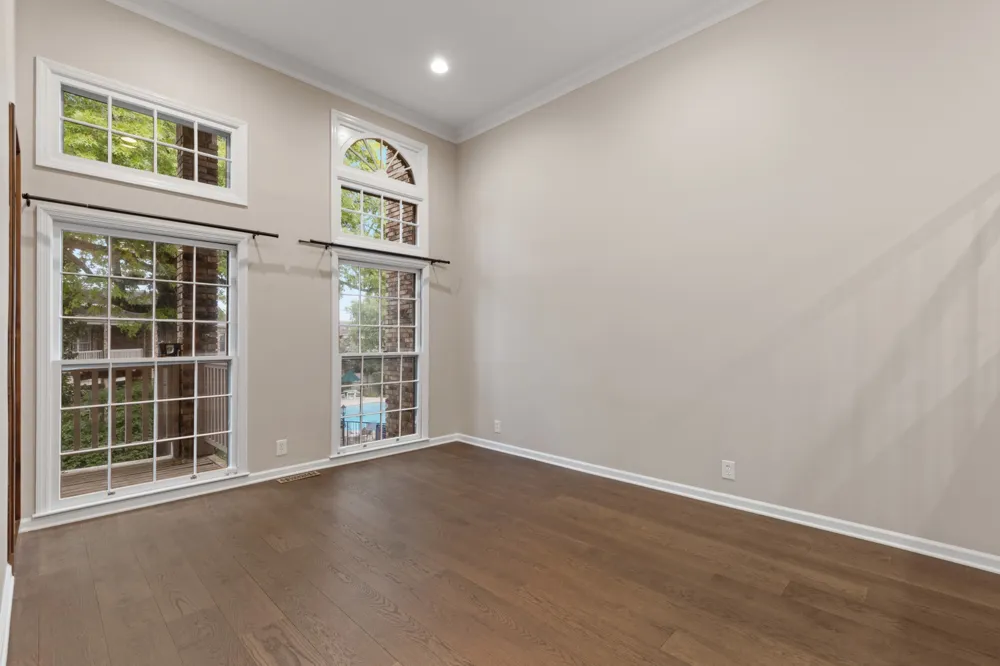 401 Bowling Ave #17 Nashville, TN 37205
