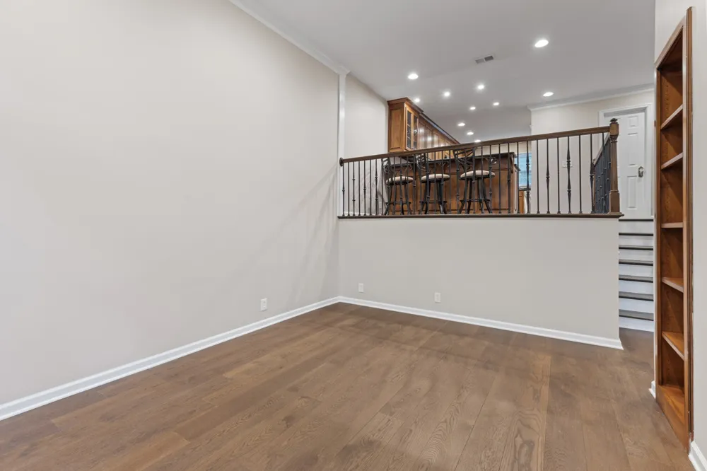 401 Bowling Ave #17 Nashville, TN 37205
