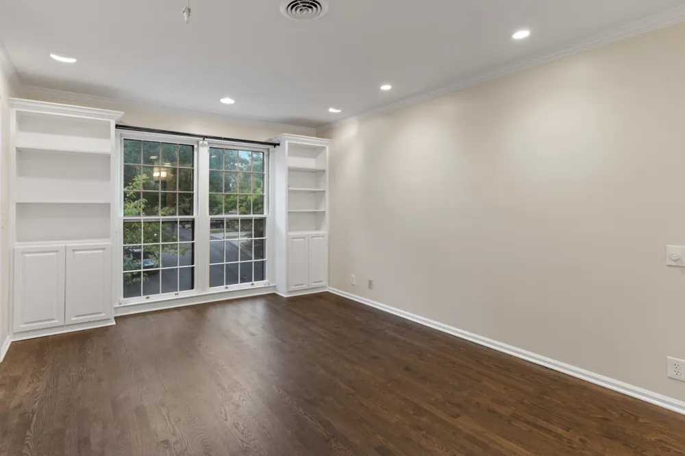 401 Bowling Ave #17 Nashville, TN 37205