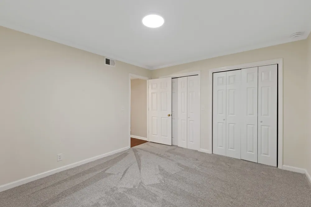 401 Bowling Ave #17 Nashville, TN 37205