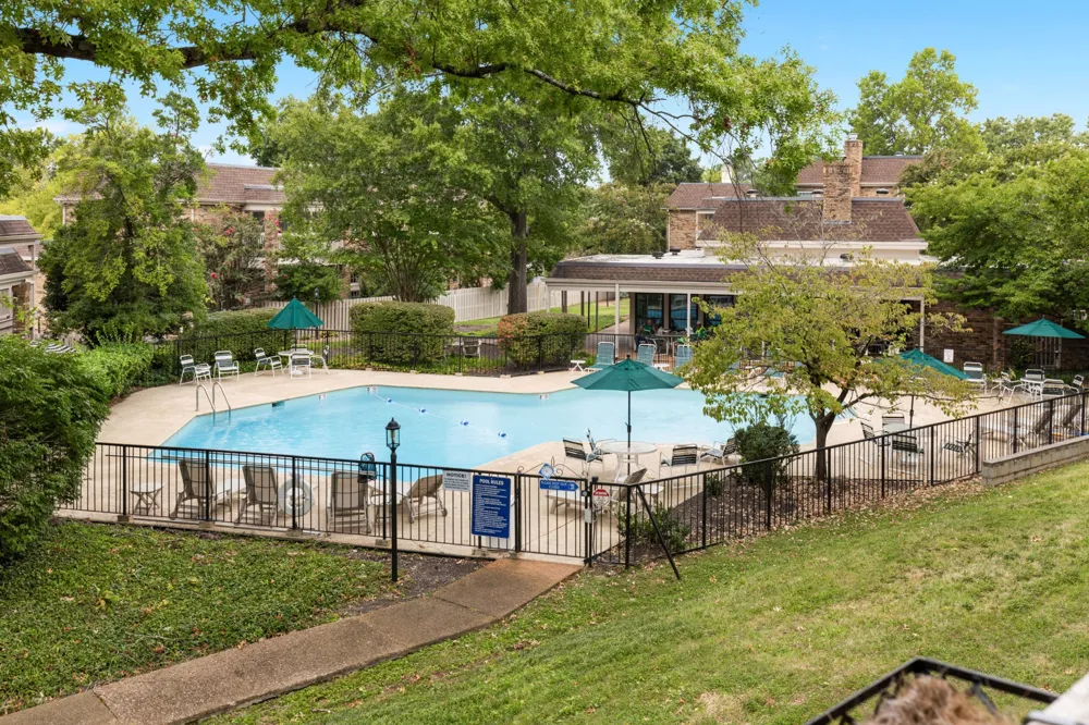 401 Bowling Ave #17 Nashville, TN 37205
